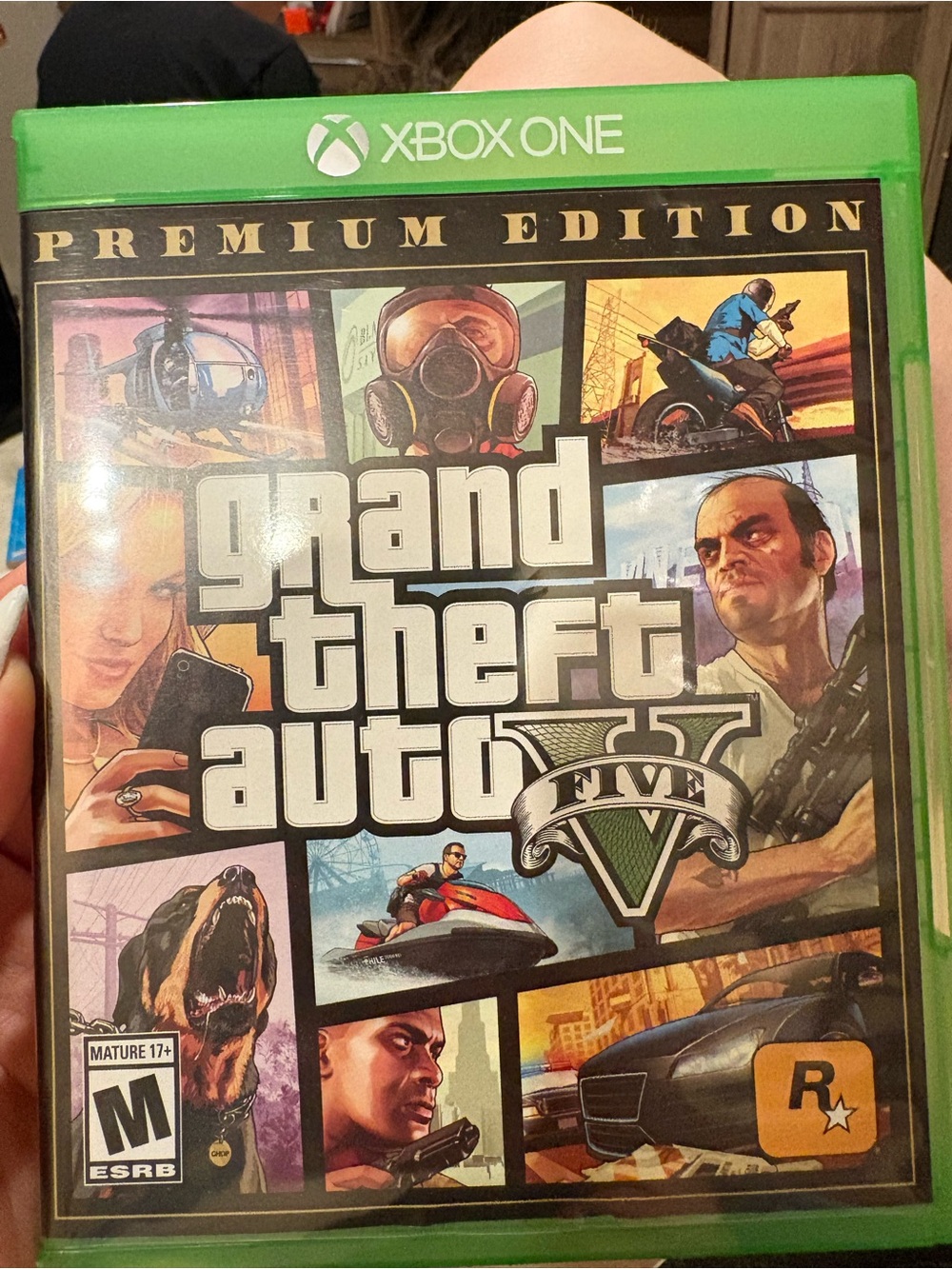 Grand Theft Auto V (GTA V) Premium Edition — Xbox One Green Case